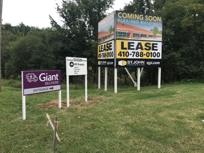 Outdoor Signs Photo